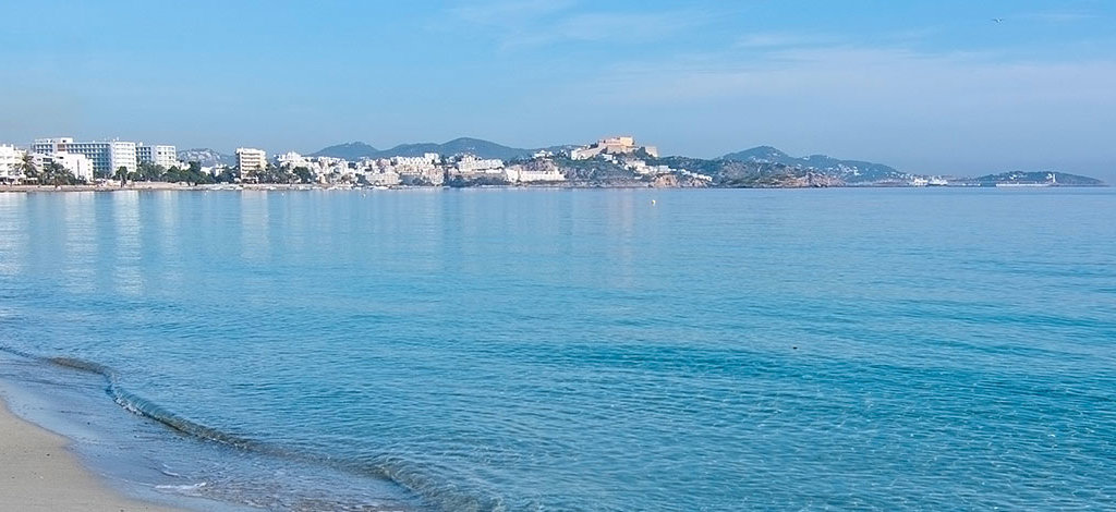 Hotels in Playa de Talamanca